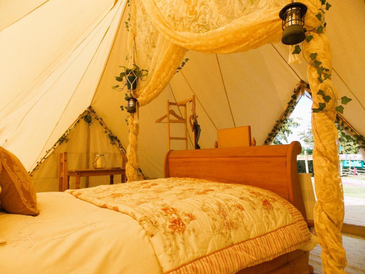 Hope Cottage Bell Tent Retreat アッシュボーン エクステリア 写真