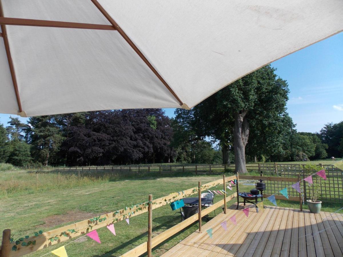 Hope Cottage Bell Tent Retreat アッシュボーン エクステリア 写真
