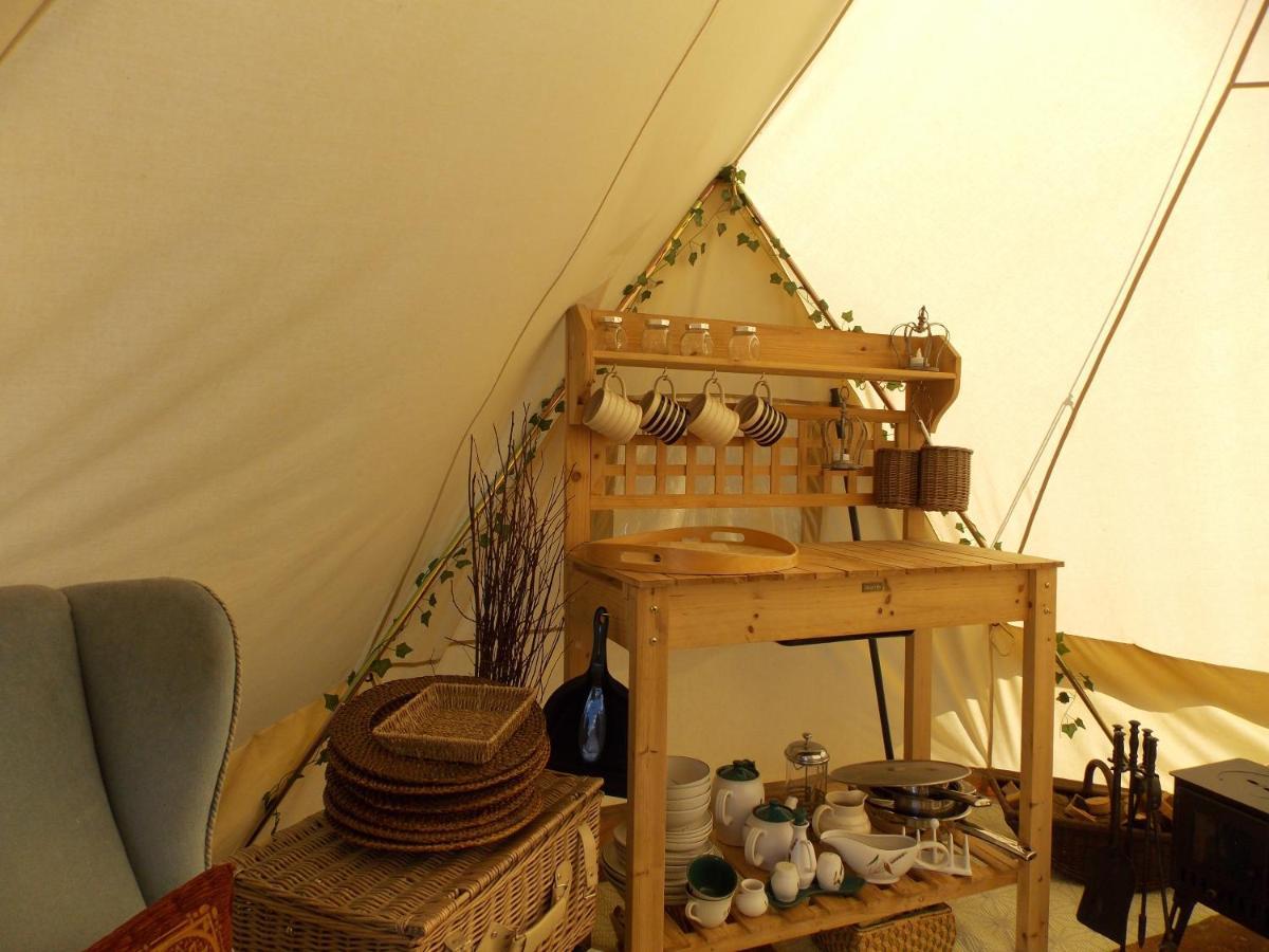 Hope Cottage Bell Tent Retreat アッシュボーン エクステリア 写真